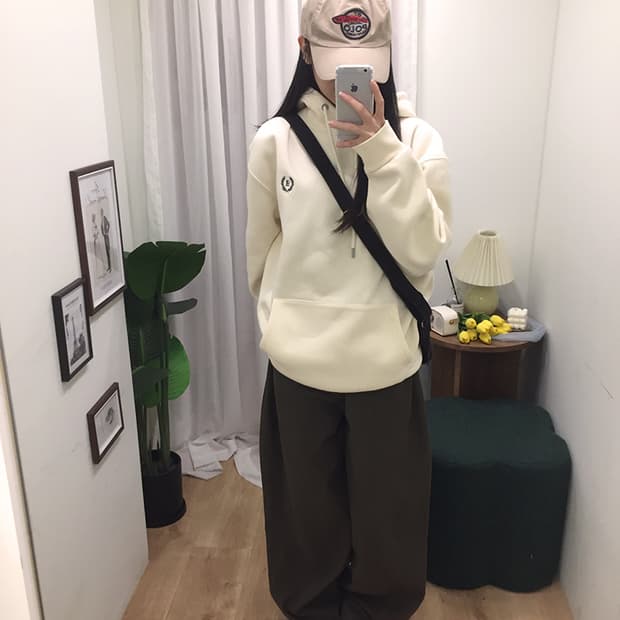 공용 어반드레스 오버핏 기모후드티 100