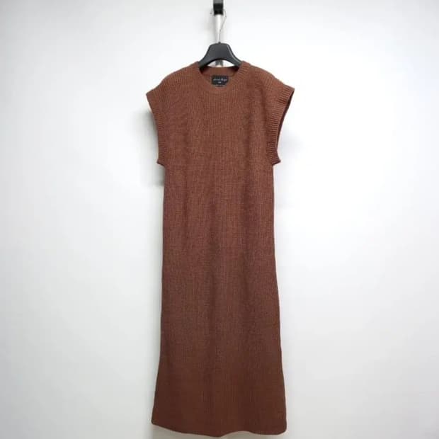 새 샌드베이지 맥시 니트 원피스 F 33-66