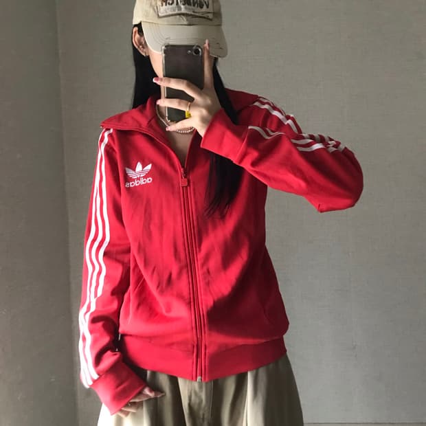 아디다스 레드 유로파 져지