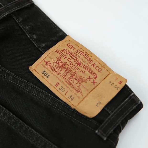 00's Levi's 501 Black Denim Pants