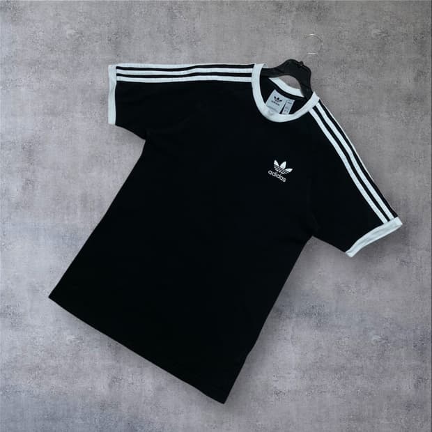 아디다스 오리지날 스몰 로고 사이드 라인 반팔티