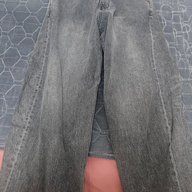 해칭룸 와이드 커브진 2사이즈 판매