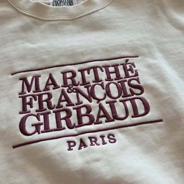 Marithe 마리떼 프랑소와 저버 크롭 맨투맨