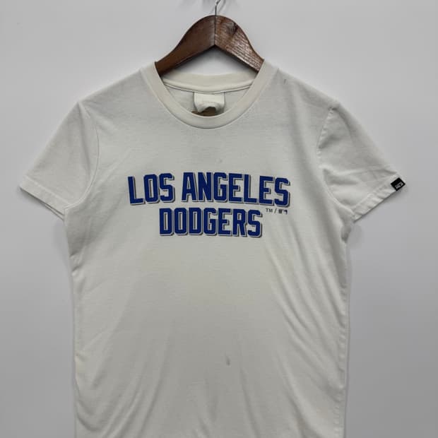 MLB 화이트 반팔 티셔츠