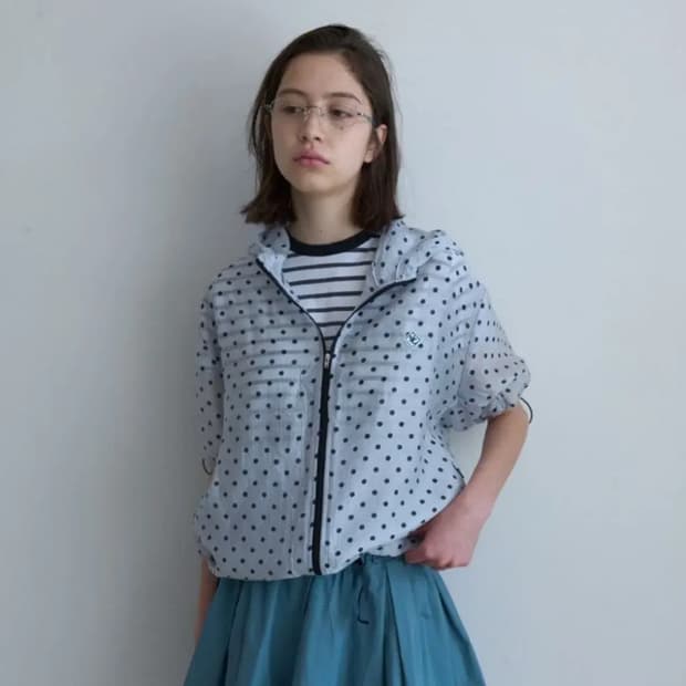 택달린 새상품) 노컨텐츠 도트 하프 집업