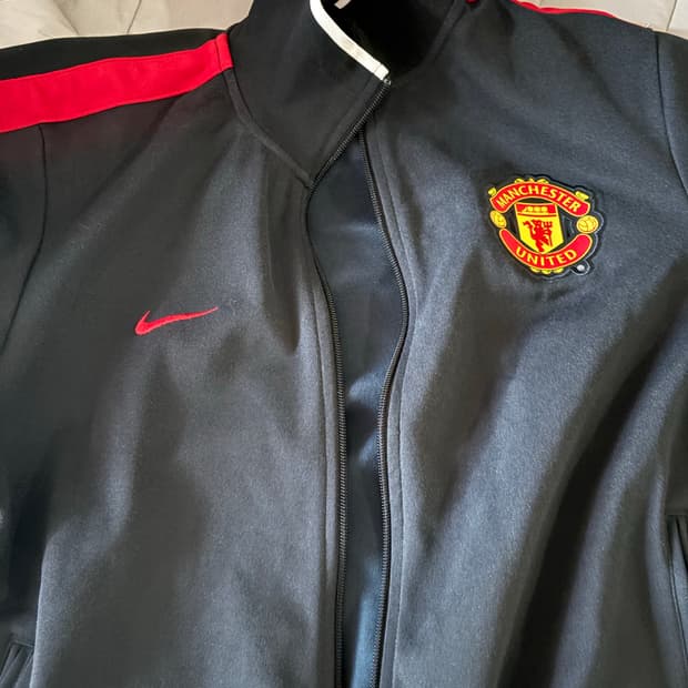 맨유 져지 나이키