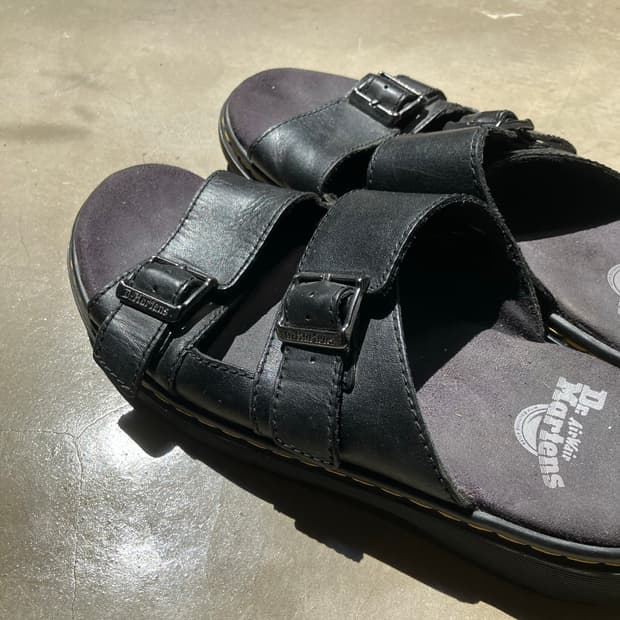 250) Dr.Martens 니콜라이 슬리퍼 샌들