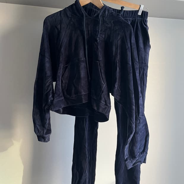 Baserange velour 후드+조거팬츠 베이스레인지벨루어세트