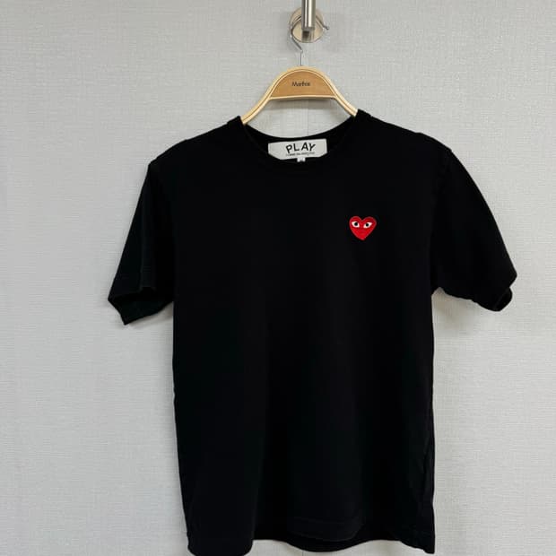꼼데가르송 반팔 티셔츠