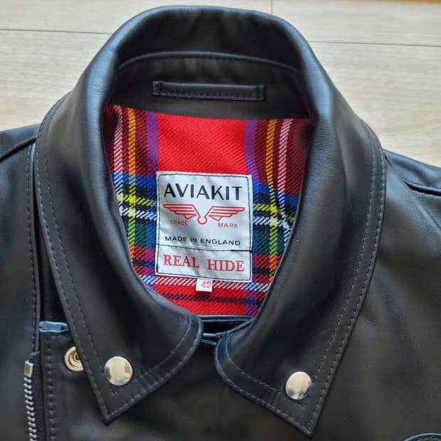 루이스레더 391 라이트닝 홀스하이드 42r