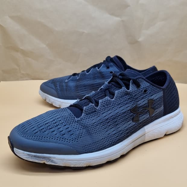 언더아머 차지드 스피드폼 남성런닝화290