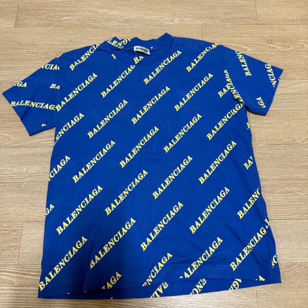 Balenciaga 여성 반팔