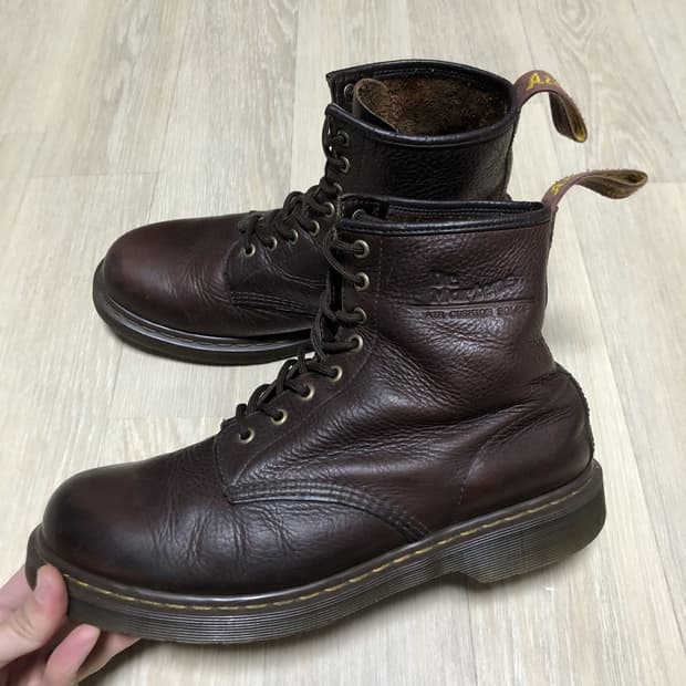 (280) 닥터마틴 Dr.martens 1460 8홀 부츠 브라운 레더