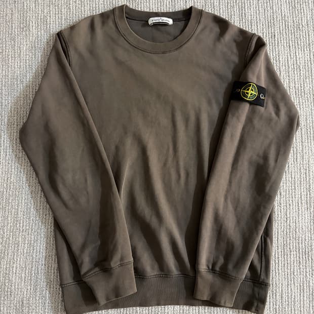 [L] 스톤아일랜드 맨투맨 차콜