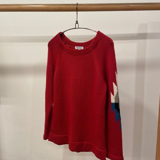 beauty&youth red knit (새상품)