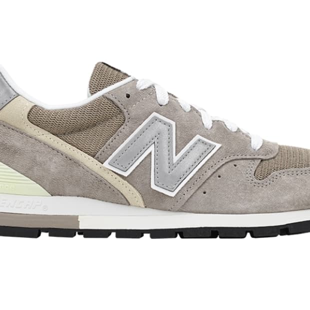 뉴발란스 메이드 인 USA 996 그레이
