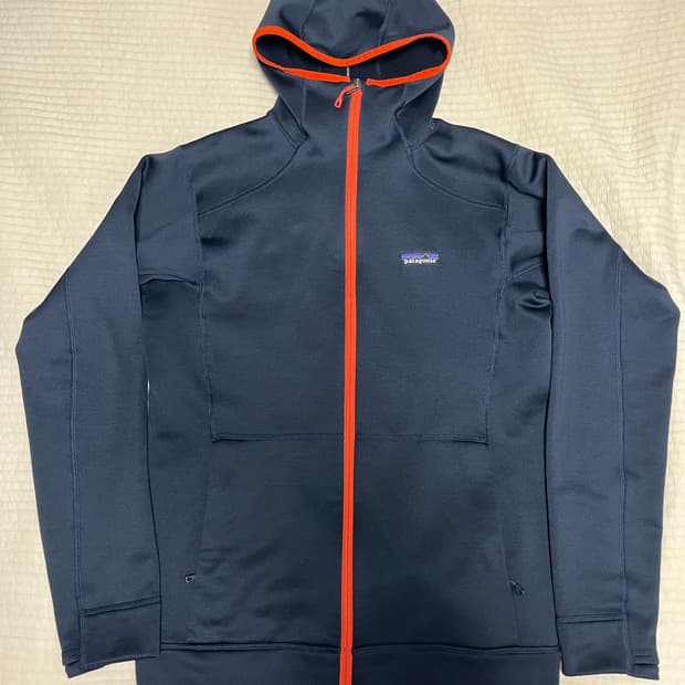 파타고니아 크로스트렉 후디 남성 S사이즈