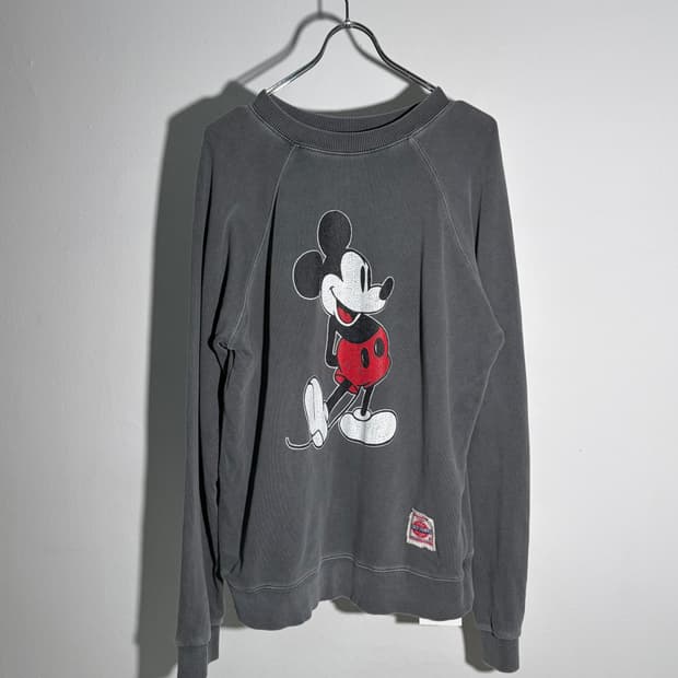 로데오크라운즈 미키 스웻셔츠