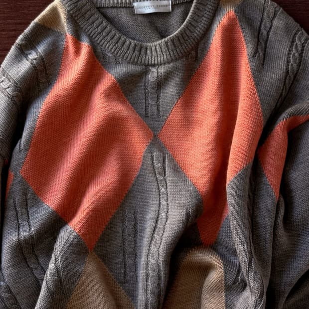 High count wool design knit top