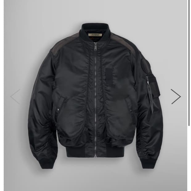 구매 지용킴 알파 봄버 마원 L 구매합니다