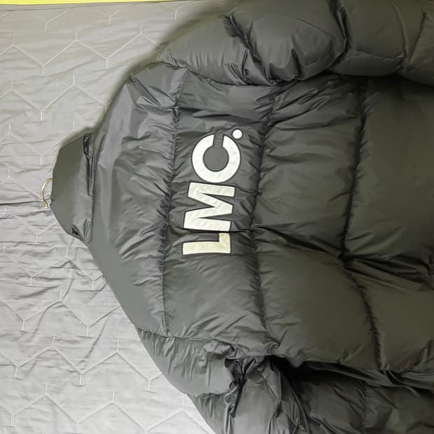 LMC 리버시블 패딩