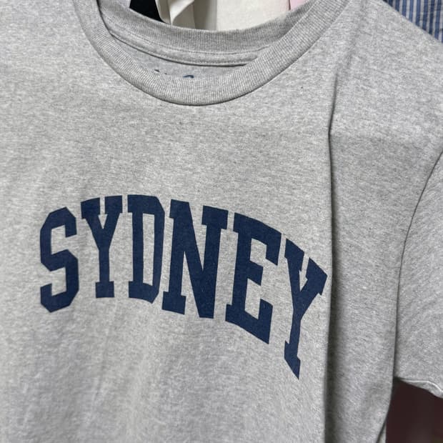 브랜디멜빌 시드니 티셔츠