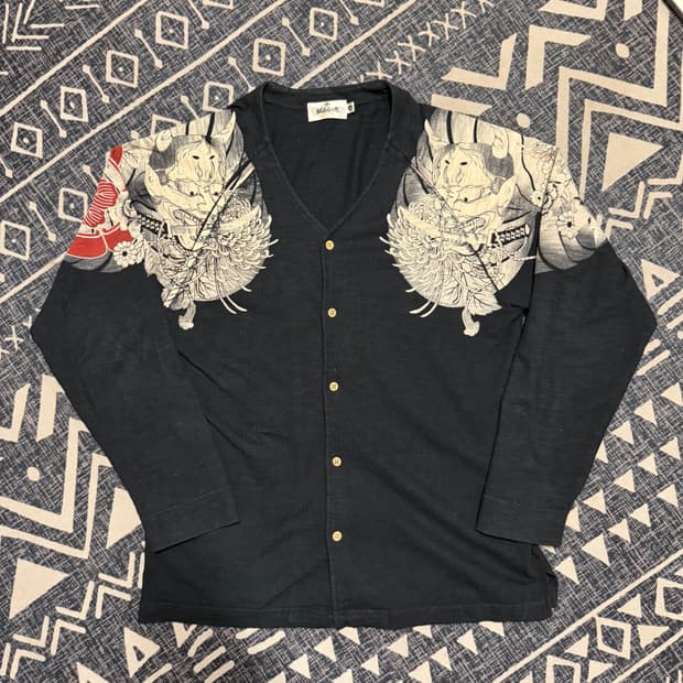 카라쿠리 타마쉬 가디건