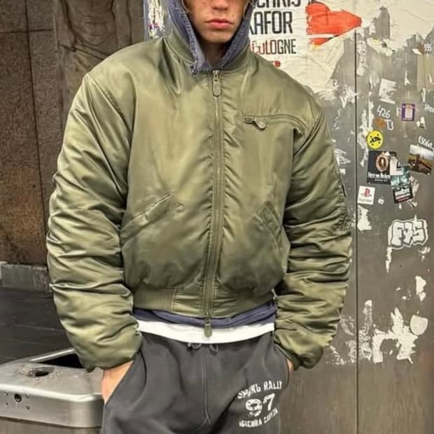 zicmade 봄버 올리브