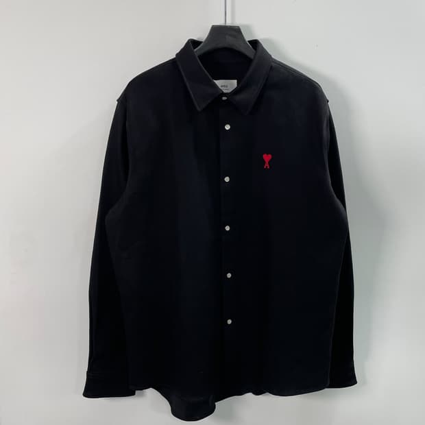 (새상품) 아미 블랙 데님 헤비웨이트 셔츠 (on.1507)