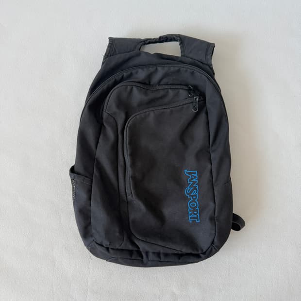 잔스포츠(JANSPORT) 백팩