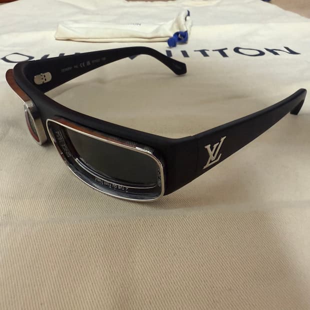 루이비통 LV 비전 로우 스퀘어 선글라스