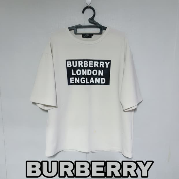 버버리 화이트 로고 프린팅 여름 공용 반팔티