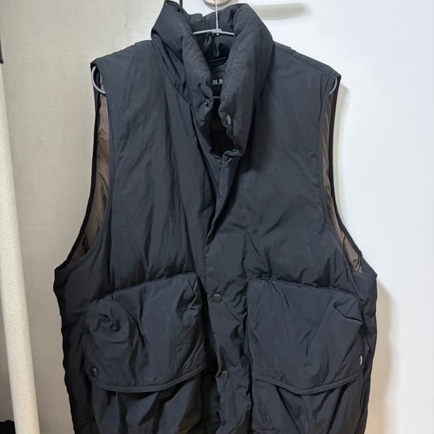 더일마 패딩쪼끼