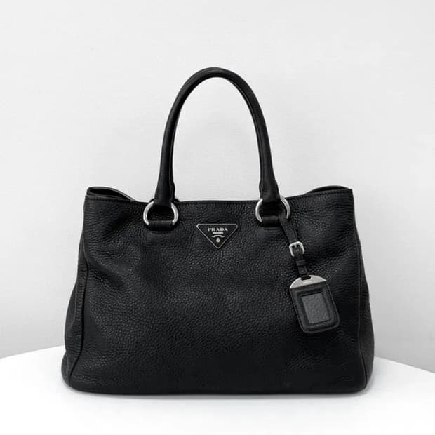 프라다 비텔로 다이노 레더 토트백
