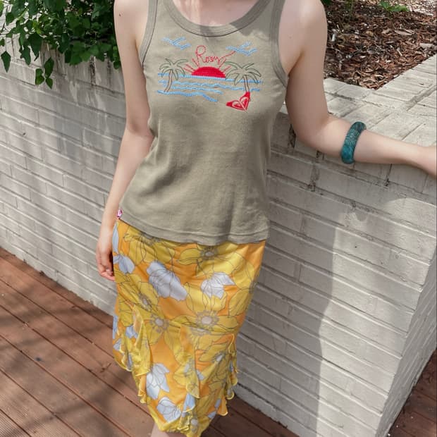 Embroided sleeveless