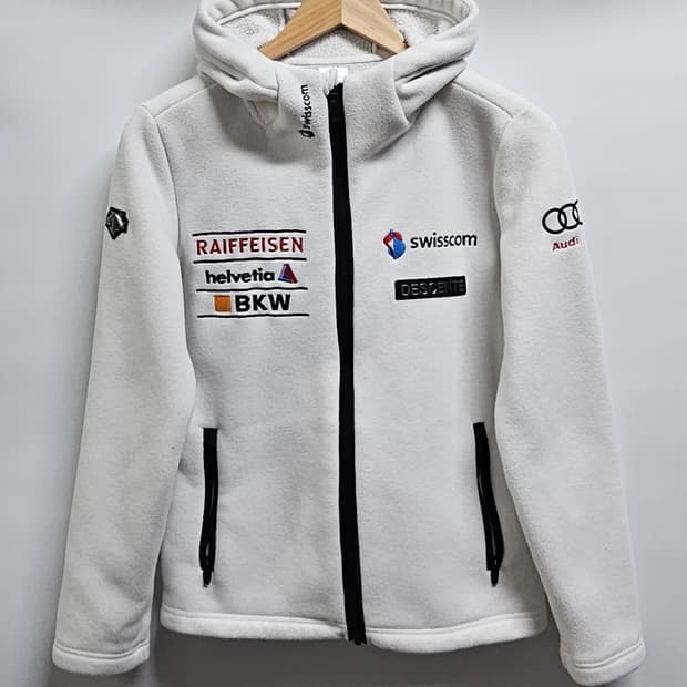 데상트 여성 스위스스키팀 플리스자켓 S