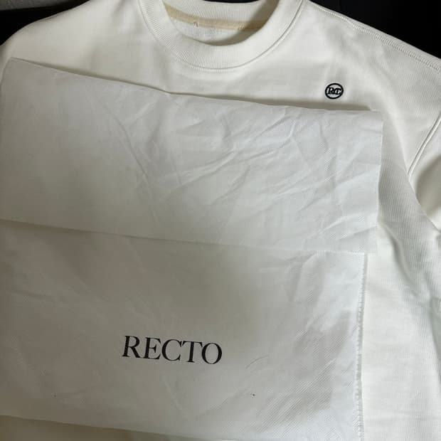 렉토 크롭 rc 맨투맨 화이트