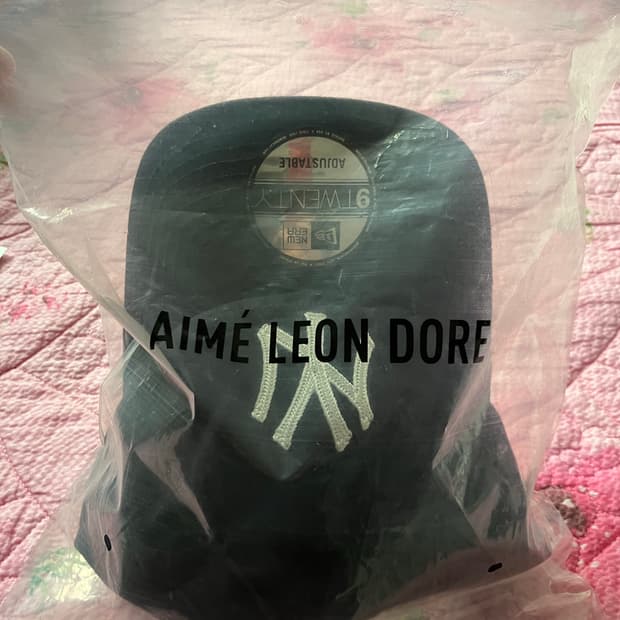 에임레온도르 뉴에라 체인스티치 양키스 캡 navy