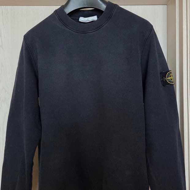 스톤아일랜드 맨투맨