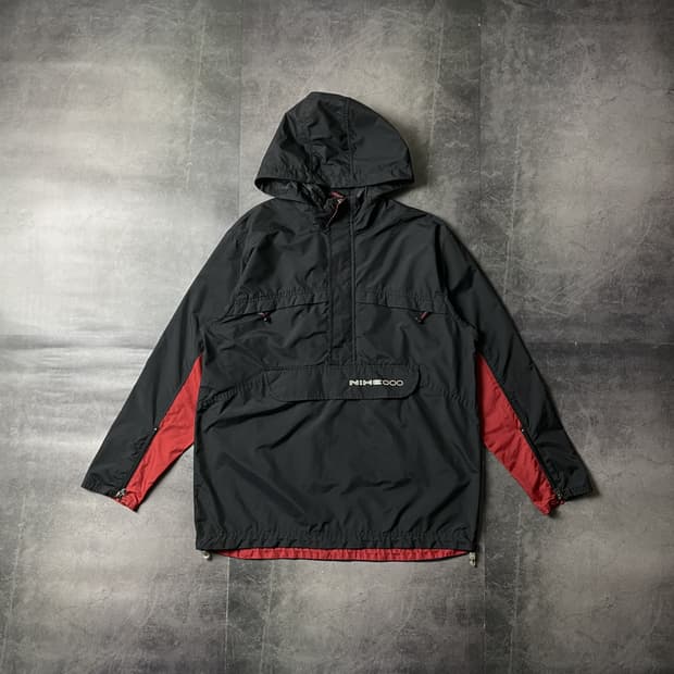 NIKE 00s 나이키 빈티지 블랙 하프집업 윈드브레이커 A00542