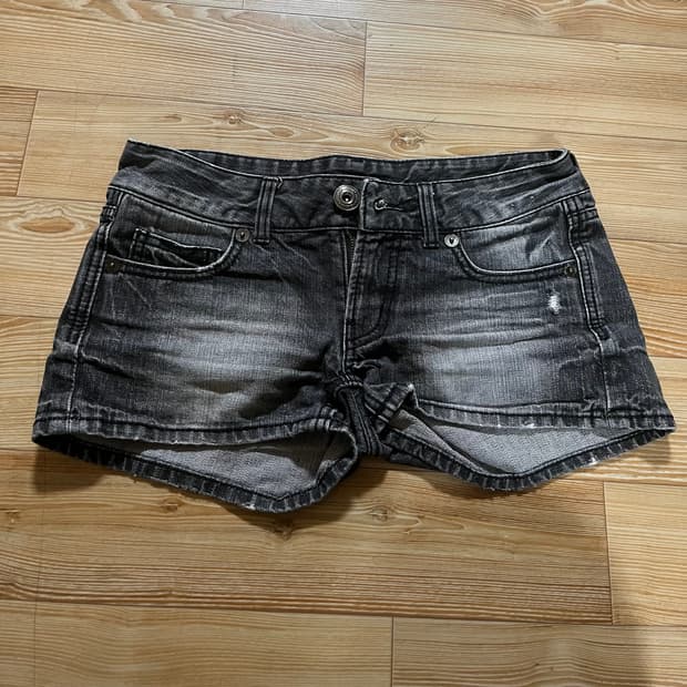 빈티지 y2k 흑청 숏팬츠