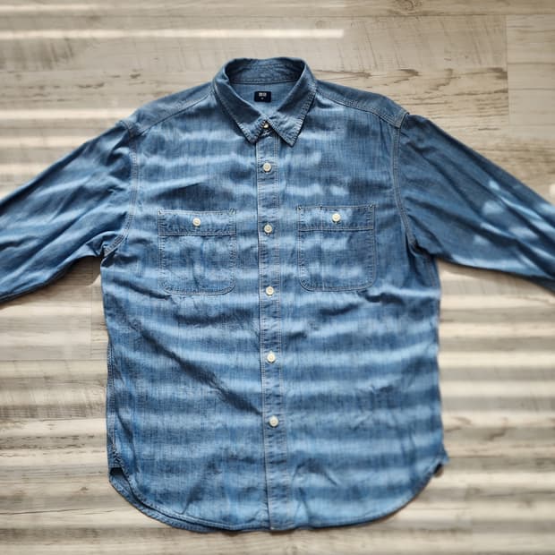 유니클로 샴브레이 셔츠 M(100~105)사이즈 팜. 남방 데님 연청