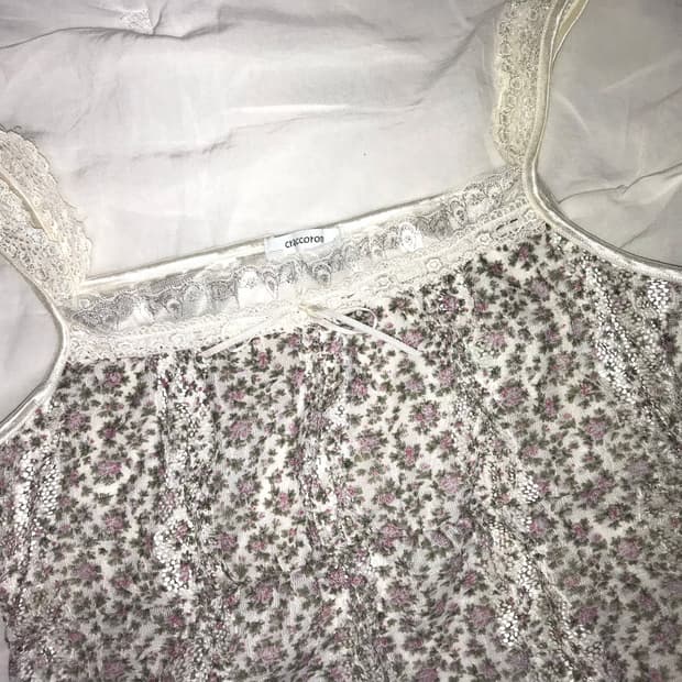 재패니즈 잔꽃 레이스 슬리브리스