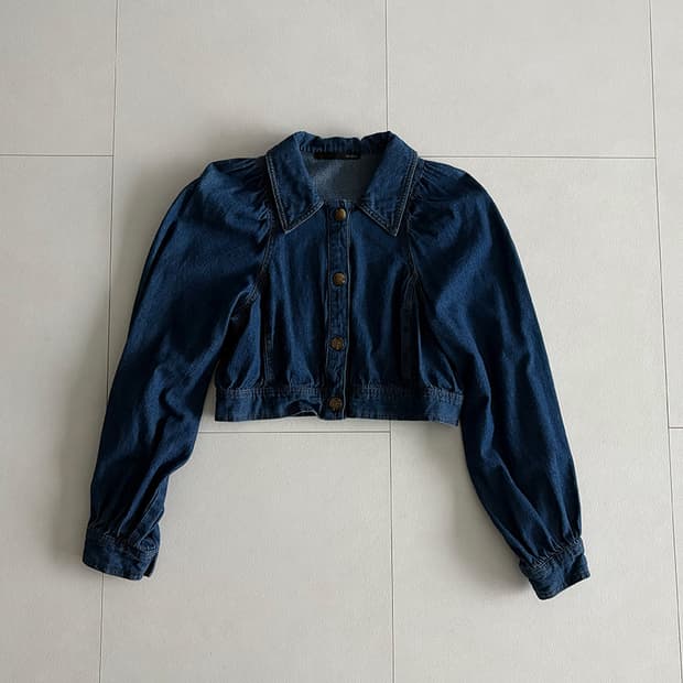 cropped denim jacket