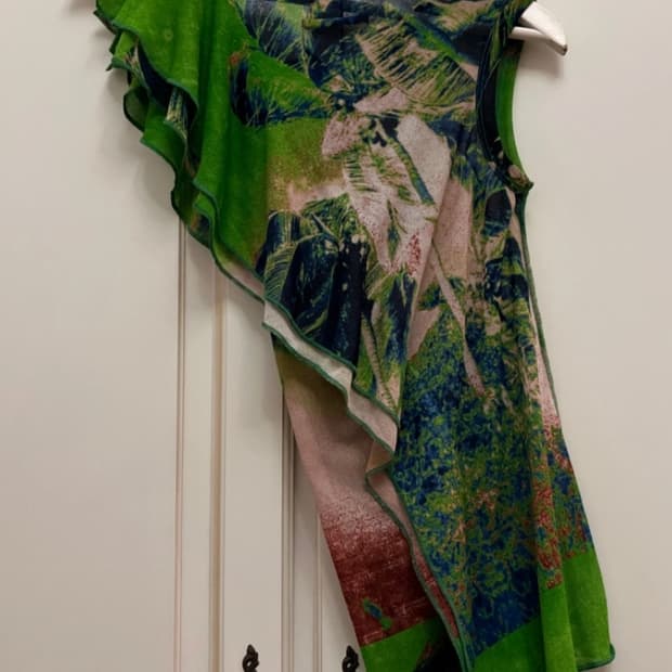 장폴고티에 원숄더 슬리브리스 비대칭 탑 xs