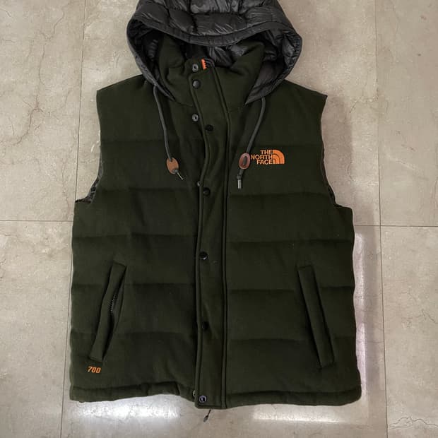 노스페이스 700 패딩조끼