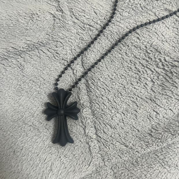 크롬하츠 실리콘 십자가