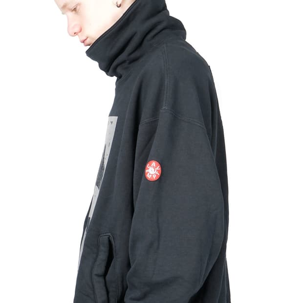 카브엠트 stand collar 스웻셔츠