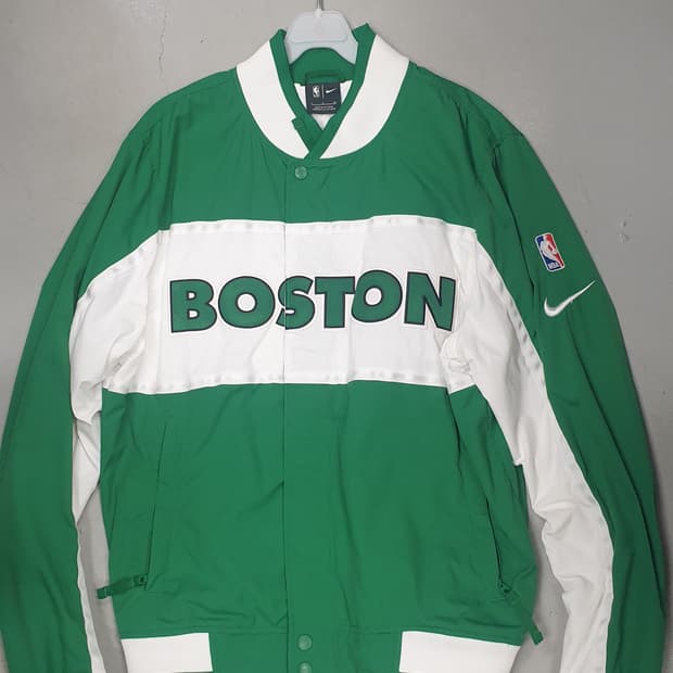 나이키 NBA 보스턴 자켓 S사이즈 95