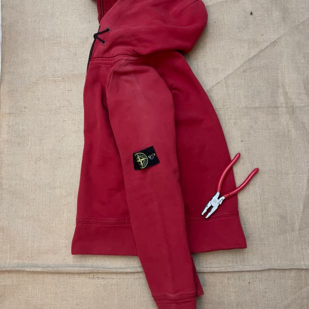 스톤아일랜드 레드 후드티 M